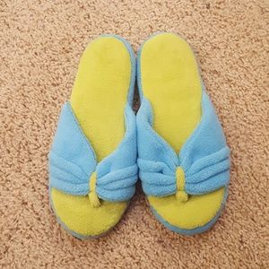 New AVON Blue/Green Slippers